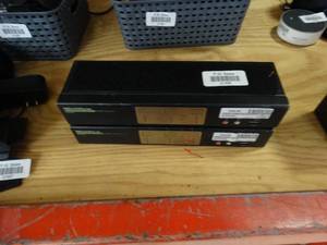 lot 21935 image: Lot of 2 Mini View Dual View Dual Link DVIs