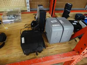 lot 21944 image: Lot of WifiComputer Equipment