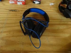 lot 21952 image: Turtle Beach Gaming Headset