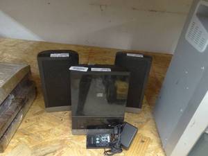 lot 37945 image: Onn CD Player