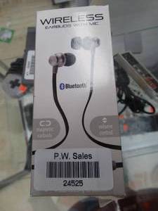 lot 24525 image: Wireless Earbuds with Mic
