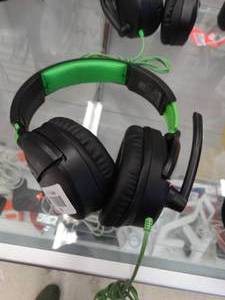 lot 24531 image: Turtle Beach Gaming Headset