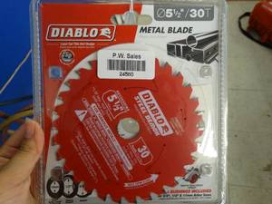 lot 24560 image: Diablo Steel Demon 5.5 Blade