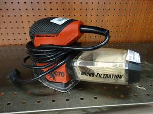 lot 24590 image: Skil Vibration Sander