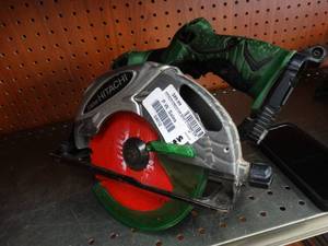 lot 24612 image: Hitachi Cordless Circular Saw