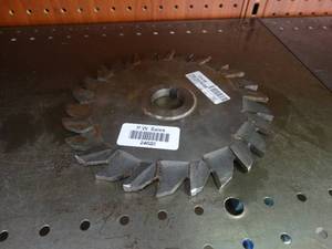 lot 24620 image: Carbide tip saw blade