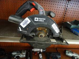 lot 24622 image: Porter Cable Circular Saw