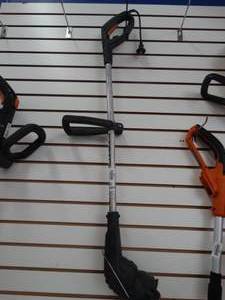 lot 24639 image: Worx Weed Trimmer