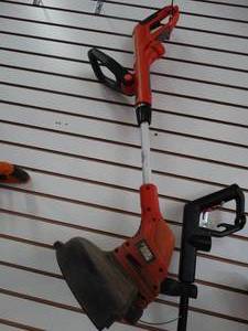 lot 24641 image: Black & Decker Grasshog