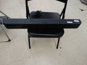 lot 24672 image: Roku Sound Bar