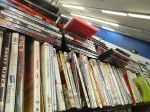 lot 24698 image: Lot of DVD Movies