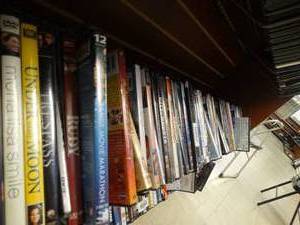 lot 24700 image: Lot of DVD Movies