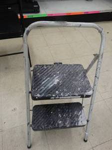 lot 24710 image: Step Stool