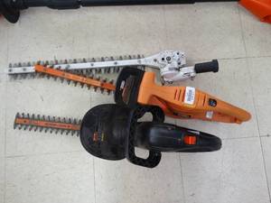 lot 24714 image: Lot of 3 Hedge Trimmers