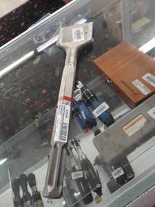 lot 24739 image: Kobalt Asphalt CutterChisel