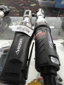 lot 24745 image: Husky Ratchet Wrench and Reaction-Less Ratchet