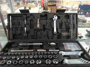 lot 24756 image: Socket Set in Hard Case