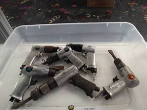 lot 24758 image: Lot of Pneumatic Tools