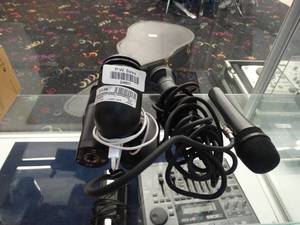lot 24801 image: Lot of Microphones