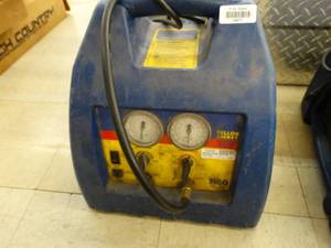 lot 24873 image: Yellow Jacket Refrigerant Recovery System