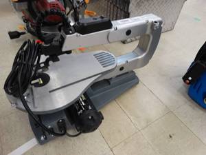 lot 24876 image: 16 Scroll Saw