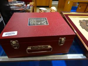 lot 24914 image: Pip-Boy Model 2000 Mk VI