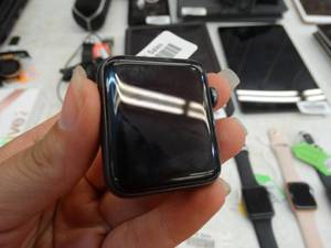 lot 24942 image: Series 3 Apple Watch