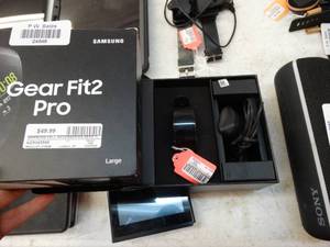 lot 24948 image: Gear Fit2 Pro and Activity Tracker Sports Band