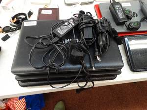 lot 24957 image: Lot of 3 Laptops and Chargers