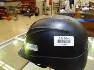 lot 37850 image: Black Helmet