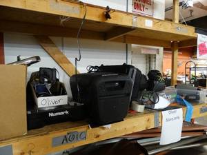 lot 37889 image: Lot of Misc. Electronics