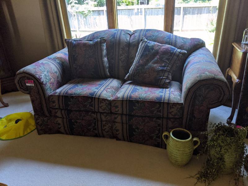 Antiques, Furniture, Home Décor, and More!! Wichita, KS EquipBid