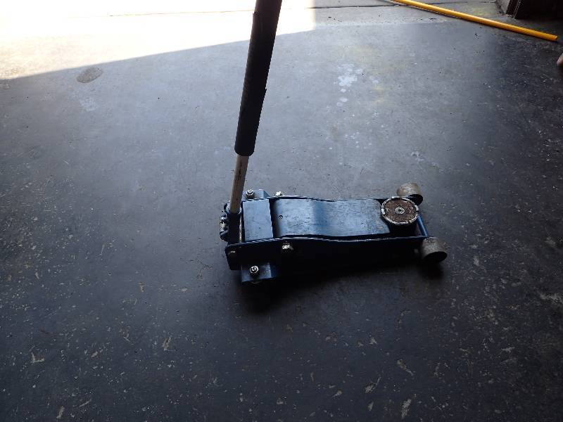 Blue Monster Hydraulic Floor Jack KDOR Seizure Econo Lube Automotive