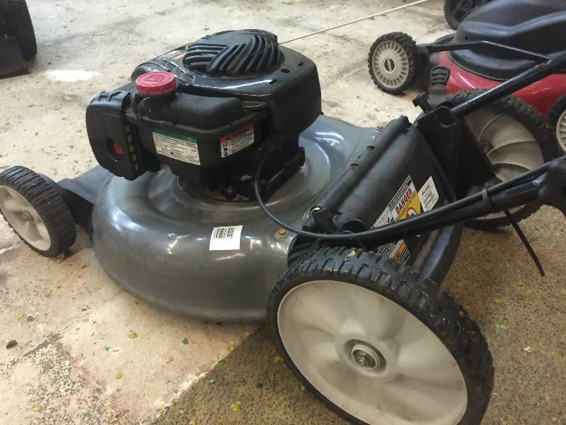 lot 8237 image: Craftsman 5.0 Engine Torque Rear Bag Push Mower