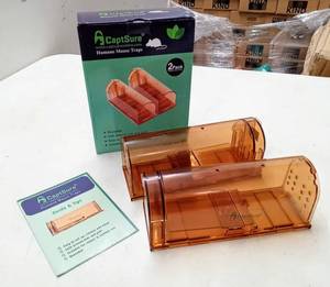 lot 8136 image: CaptSure Original Humane Mouse Traps, 2 Pack, Size Large