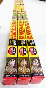lot 25249 image: Lot of 3 - Zoo Med ReptiSun 10.0 UVB Replacement Bulb 32 Watts T8 (48 Bulb)