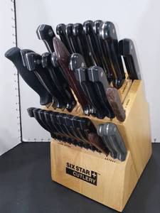lot 1010 image: Six Star Plus Cutlery Knife Block with 30 Knives