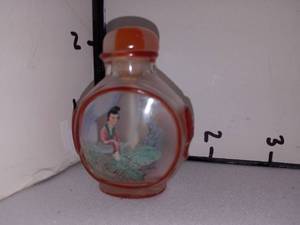 lot 1024 image: Chinese Reverse Painted Snuff Bottle