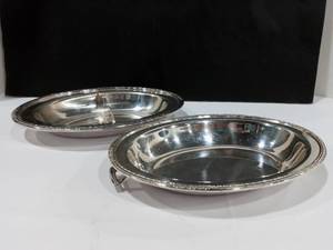 lot 1029 image: Camille Silverplate Divided Covered Serving Dish