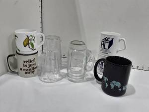 lot 1034 image: Lot of Glasses and Mugs