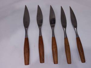 lot 1041 image: Vintage Dansk Fjord Steak Knives Set of 5