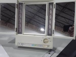lot 1162 image: CLAIROL Light Up Make Up Mirror
