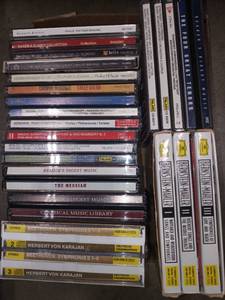lot 1318 image: Assorted CDs