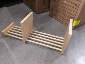 lot 1344 image: Lillian Vernon Wood Book Rack