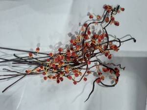 lot 1367 image: Small Beaded Items