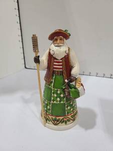 lot 1400 image: Jim Shore Heartwood Creek Italian Santa Greetings from Babbo Natale