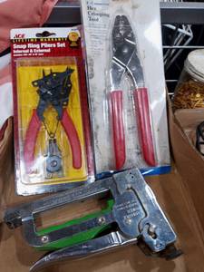 lot 1194 image: Assorted Tools