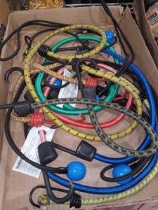 lot 1195 image: Bungee Cords