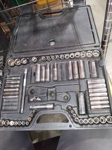 lot 1204 image: Craftsman Socket Set with Case
