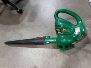 lot 1220 image: Electric Weedeater Blower